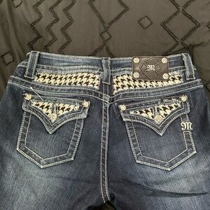 Women’s size 30 miss me jeans
